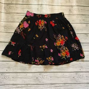 Old Navy black floral skirt-medium